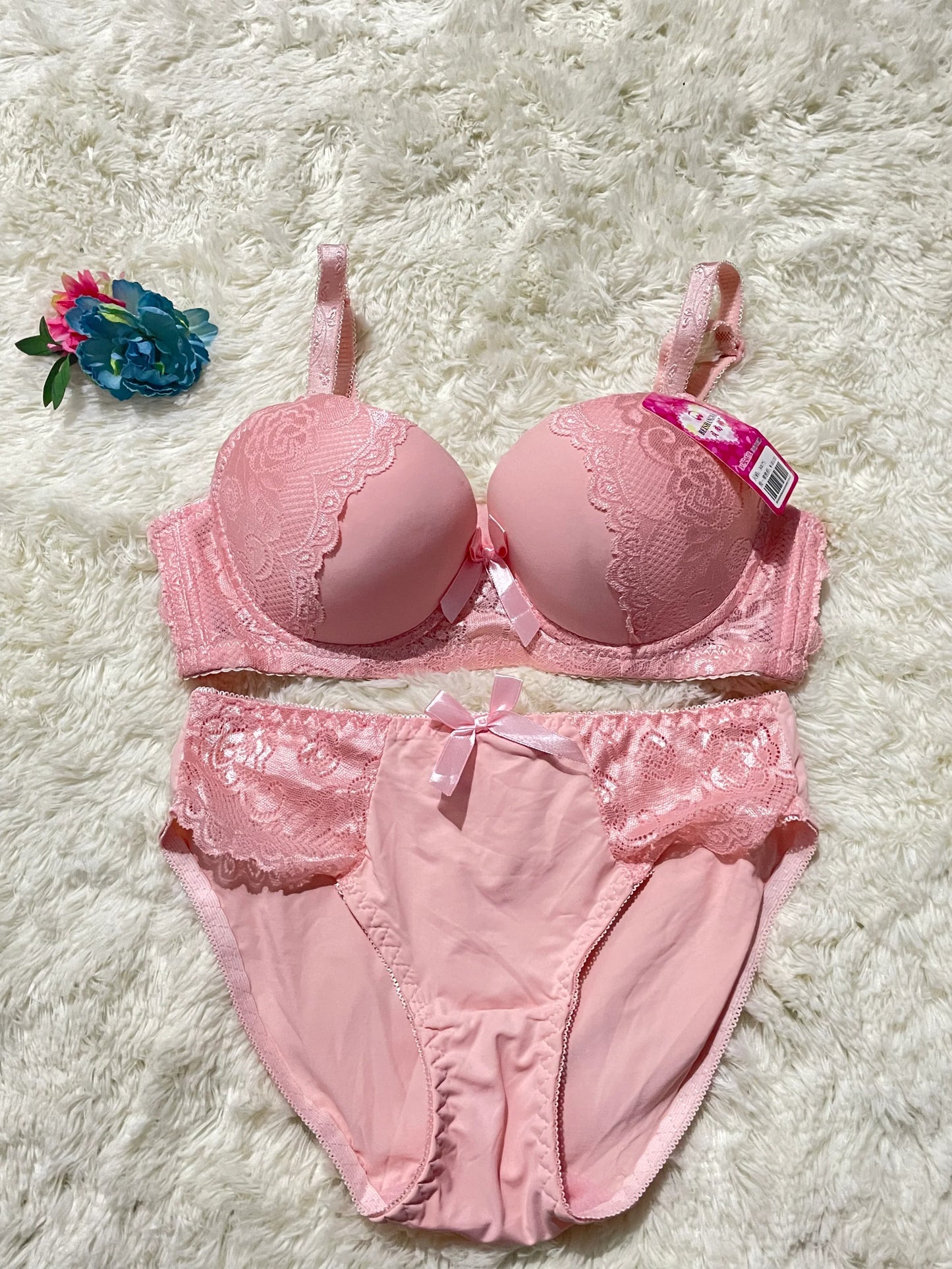 Serene Lace Elegance Bra Set