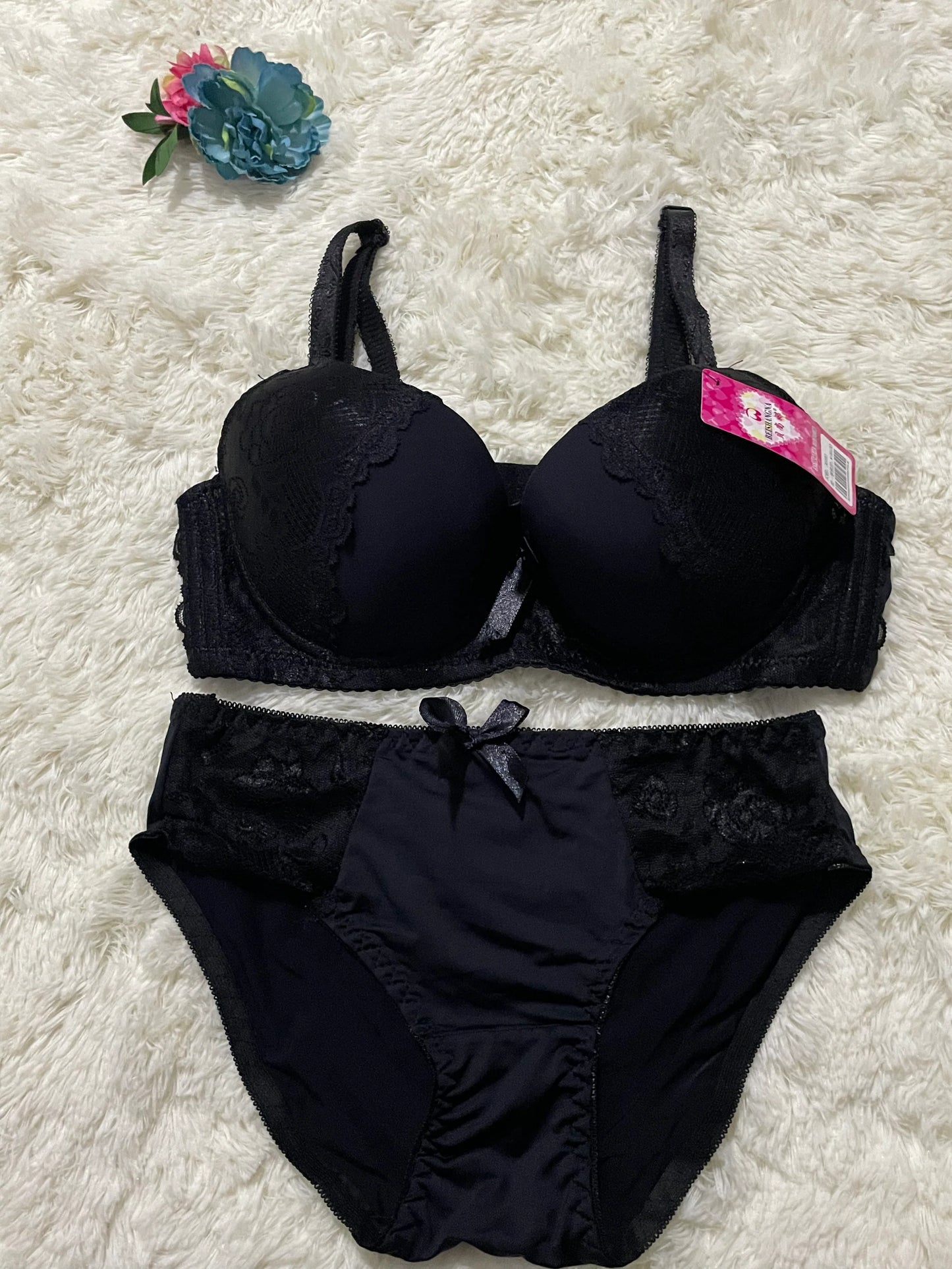 Serene Lace Elegance Bra Set