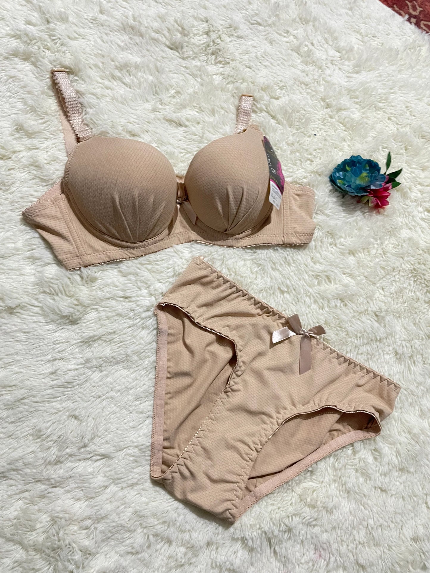 Blossom Pleat Bra Set